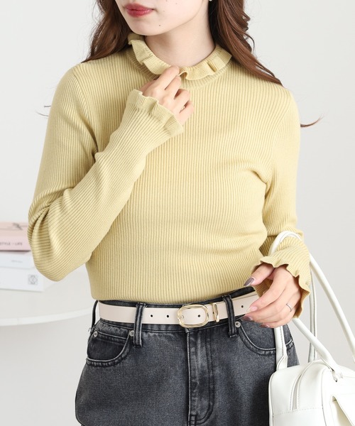 Ree&Mee(リーアンドミー)の「Ree&Mee 洗濯機で洗える ふんわり やさしい着心地 ミルキーニット バルーン袖 フリル ネック リブ ニット(ニット/セーター・レディース・イエロー/レッド/ブラック/オフホワイト/ベージュ・M/L)」の16枚目の写真