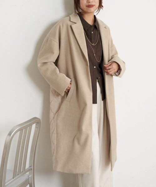 Jena espace merveilleux(ジェナ エスパスメルヴェイユ)の「【体系カバー/スタイルアップ】キルティング切替ロングコート(その他アウター・レディース・ベージュ/ネイビー・FREE)」の7枚目の写真