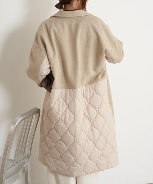 Jena espace merveilleux(ジェナ エスパスメルヴェイユ)の「【体系カバー/スタイルアップ】キルティング切替ロングコート(その他アウター・レディース・ベージュ/ネイビー・FREE)」の11枚目の写真