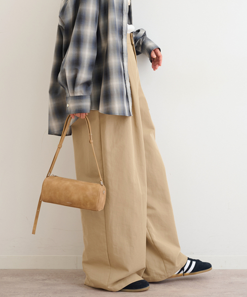 JOURNAL STANDARD relume（ジャーナルスタンダード　レリューム）の「《追加2》2タックワイドパンツ（チノパンツ・レディース・カーキ/ブラック/ベージュ・36/38）」の5枚目の写真