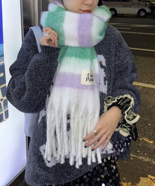 CIAOPANIC(チャオパニック)の「ボーダーアソートフリンジボリュームマフラー(マフラー・レディース・その他/ブラック/ローズ/ライム/ピンク/ブラウン/ホワイト/バイオレット/イエロー/パープル/レモンイエロー/ブルー/グリーン/モカ/マスタード/ミント/オレンジ/サーモンピンク・FREE)」の7枚目の写真