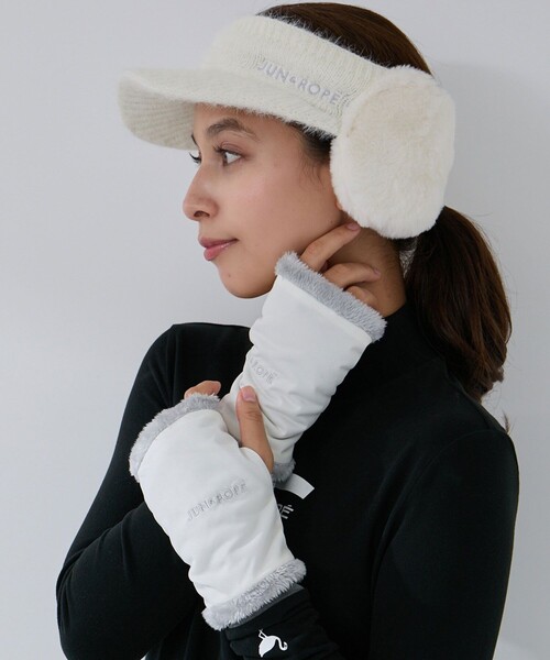 JUN&ROPE'(ジュンアンドロペ)の「フロントロゴ長袖モックプルオーバー/保温・吸湿発熱(Tシャツ/カットソー・レディース・ブラック/ホワイト・S/M/L)」の7枚目の写真