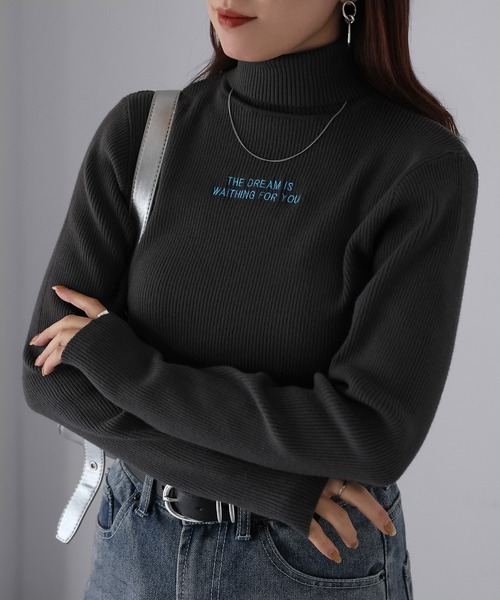 Riberry（リベリー）の「胸刺繍ロゴリブタートルニット（ニット/セーター・レディース・ブラック/チャコールグレー/ネイビー/レッド/グリーン/イエロー・FREE）」の11枚目の写真