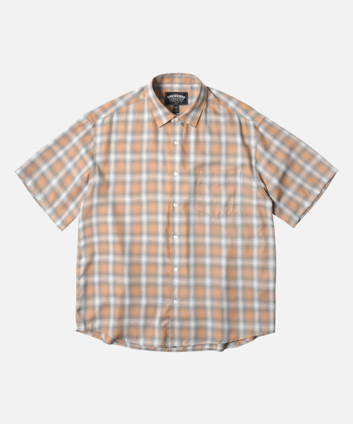 FRIZMWORKS(フリズムワークス)の「OMBRE CHECK RELAXED HALF SHIRT _ SALMON(シャツ/ブラウス・メンズ・その他・MEDIUM/LARGE/X-LARGE)」の1枚目の写真