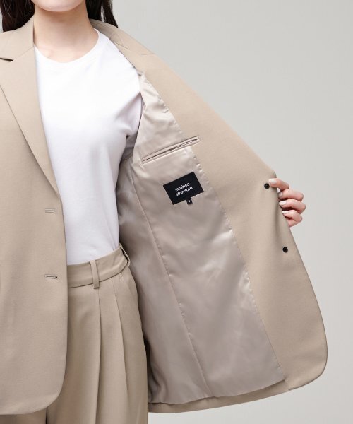 MUSINSA STANDARD WOMAN(ムシンサスタンダードウーマン)の「レディース特大ブレザー【ベージュ】(テーラードジャケット・レディース・その他・SMALL/MEDIUM/LARGE/X-SMALL)」の10枚目の写真