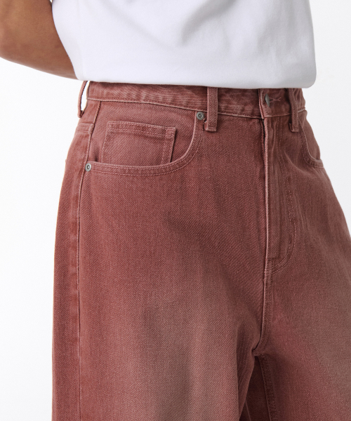 MUSINSA STANDARD（ムシンサスタンダード）の「ピグメントワイドデニムパンツ [スモークピンク]（デニムパンツ・メンズ・その他・40/38/42/36/27/28/29/34/32/30/31/33/26）」の4枚目の写真