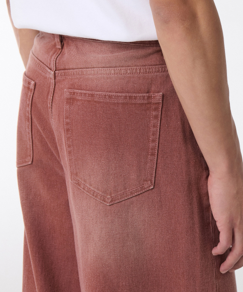 MUSINSA STANDARD（ムシンサスタンダード）の「ピグメントワイドデニムパンツ [スモークピンク]（デニムパンツ・メンズ・その他・40/38/42/36/27/28/29/34/32/30/31/33/26）」の5枚目の写真