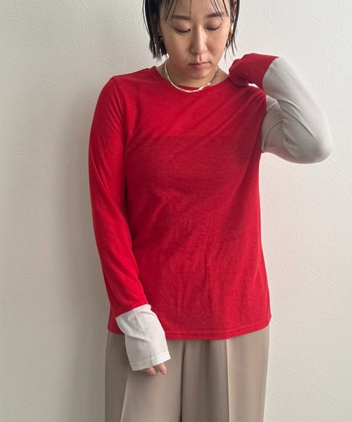 LHELBIE（レルビエ）の「バックロゴバイカラーカットトップス（Tシャツ/カットソー・レディース・ブラック/アイボリー/レッド・M）」の12枚目の写真