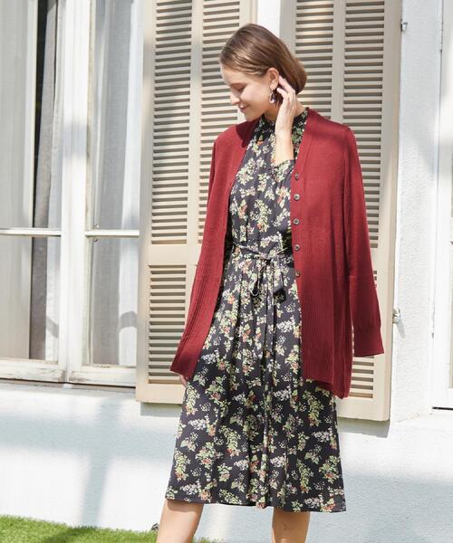 LAURA ASHLEY(ローラアシュレイ)の「【洗える/ジャージ素材/同柄アイテムあり】ベリーズ スペースド柄ワンピース(ワンピース・レディース・ブラック系・38/40)」の1枚目の写真
