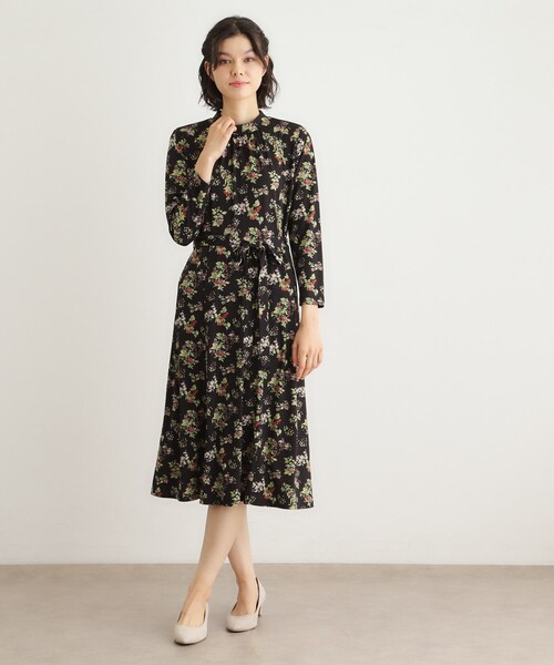 LAURA ASHLEY(ローラアシュレイ)の「【洗える/ジャージ素材/同柄アイテムあり】ベリーズ スペースド柄ワンピース(ワンピース・レディース・ブラック系・38/40)」の15枚目の写真