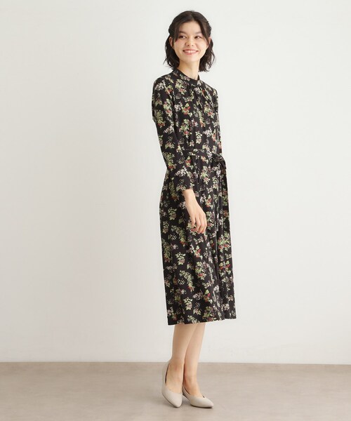LAURA ASHLEY(ローラアシュレイ)の「【洗える/ジャージ素材/同柄アイテムあり】ベリーズ スペースド柄ワンピース(ワンピース・レディース・ブラック系・38/40)」の14枚目の写真