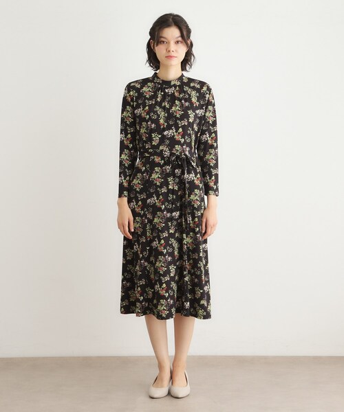 LAURA ASHLEY(ローラアシュレイ)の「【洗える/ジャージ素材/同柄アイテムあり】ベリーズ スペースド柄ワンピース(ワンピース・レディース・ブラック系・38/40)」の12枚目の写真