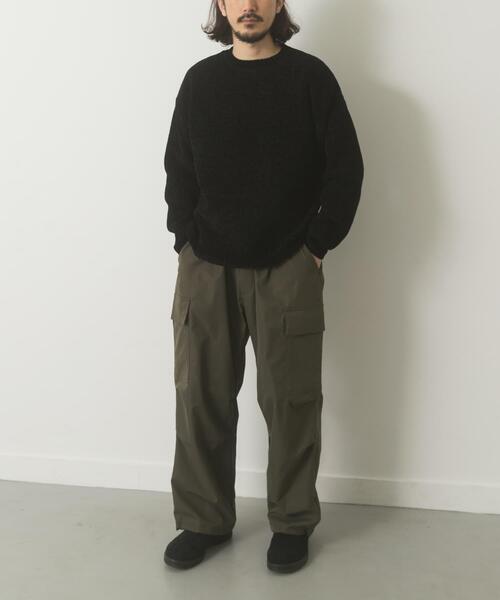 ITEMS URBANRESEARCH(アイテムズ アーバンリサーチ)の「真冬の正解 モール クルーネック ニット(ニット/セーター・メンズ・バーガンディー/グリーン/グレー/ブラック・MEDIUM/LARGE)」の5枚目の写真