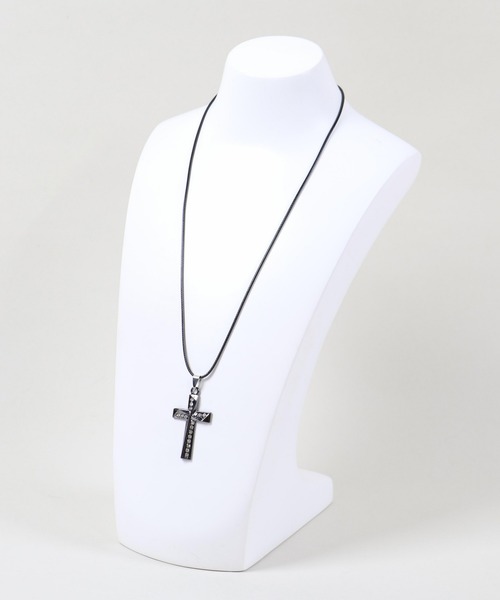 SPINNS(スピンズ)の「紐ネックレス/クロススタッズ(ネックレス・レディース・ブラック・ONESIZE)」の4枚目の写真