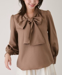 Jayro（ジャイロ）の「ガンクラブ柄ボウタイブラウス（シャツ/ブラウス・レディース）」