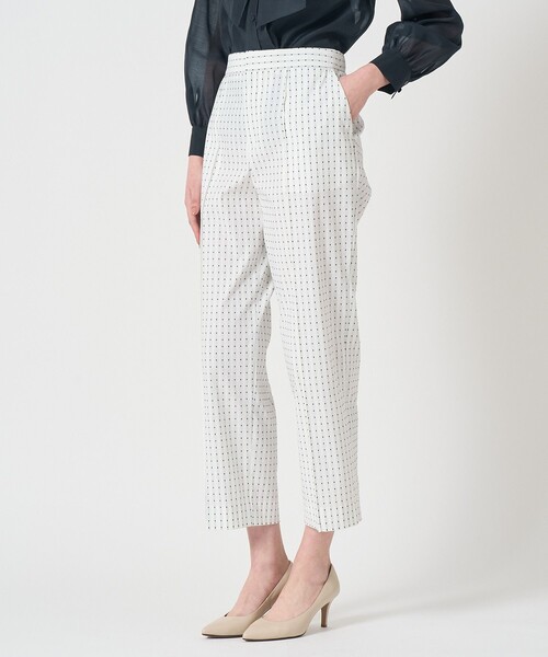 ANAYI（アナイ）の「【Eternal Line 2026】ドットジャガードテーパードパンツ（その他パンツ・レディース・ブラック/ホワイト・34/36/38）」の3枚目の写真