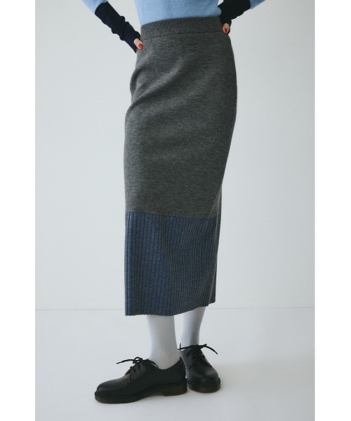 HeRIN.CYE(ヘリンドットサイ)の「Knit skirt ニットスカート(スカート・レディース・レッド/グレー・FREE)」の2枚目の写真