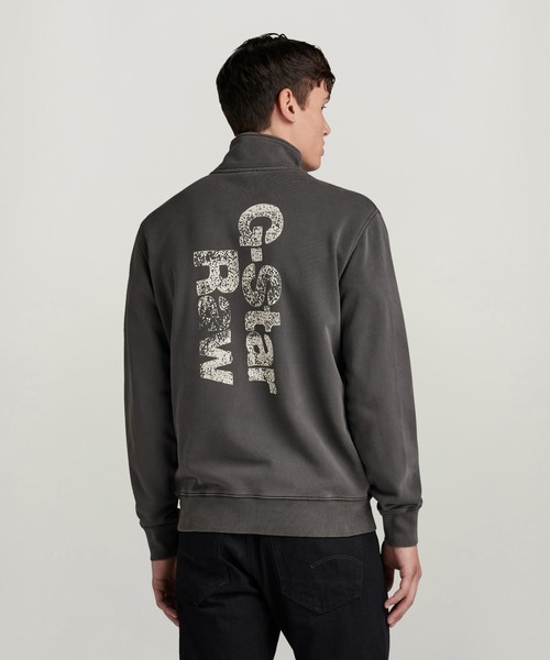 G-STAR（ジースター）の「Painted Garment Dyed Graphic Skipper/ヴィンテージライクガーメントダイハーフジップスタンドカラースウェット（スウェット・メンズ・グレー系その他/ブラック系その他・MEDIUM/SMALL/X-LARGE/LARGE）」の4枚目の写真