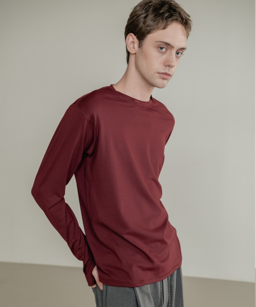 SSIN AND LEE（シンアンドリー）の「アクティブロングスリーブジャージトップバーガンディ（Tシャツ/カットソー・メンズ・その他・MEDIUM/LARGE）」の2枚目の写真
