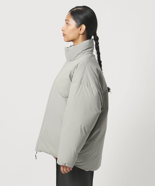 UNITED ARROWS & SONS by DAISUKE OBANA(ユナイテッドアローズアンドサンズバイダイスケオバナ)の「<D.O UNITED ARROWS BY DAISUKE OBANA for WOMEN>TFT DOWN JACKET/ダウンジャケット(ダウンジャケット/コート・レディース・ダークグリーン/ライトグレー/オリーブ・S/M)」の13枚目の写真