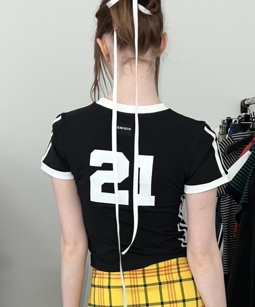 ZIZEMUSEUM(ジゼミュージアム)の「LINGER LINE T-SHIRTS (BLACK)(Tシャツ/カットソー・レディース・その他・FREE)」の1枚目の写真