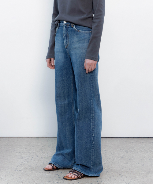 THEMARGOT(ザマルゴット)の「ALL X-RAY WASHING DENIM (DARK BLUE)(デニムパンツ・レディース・その他・SMALL/MEDIUM/LARGE)」の3枚目の写真