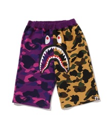 A BATHING APE | SPLIT CAMO SHARK SWEAT SHORTS(スウェットパンツ)