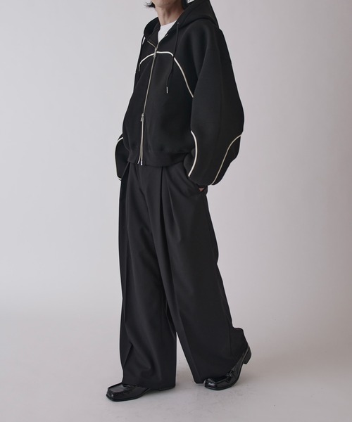 Neucon】CROSS TUCK CENTER PRESS WIDE SLACKS / クロスタックセンター