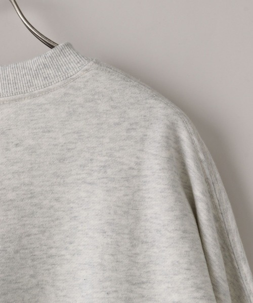 LOWRYS FARM(ローリーズファーム)の「【LFM(U)】ロゴスウェットクルーネック 630017(スウェット・メンズ・ブラック/パープル/グレー・LARGE/MEDIUM)」の9枚目の写真