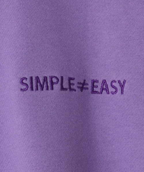 LOWRYS FARM(ローリーズファーム)の「【LFM(U)】ロゴスウェットクルーネック 630017(スウェット・メンズ・ブラック/パープル/グレー・LARGE/MEDIUM)」の15枚目の写真