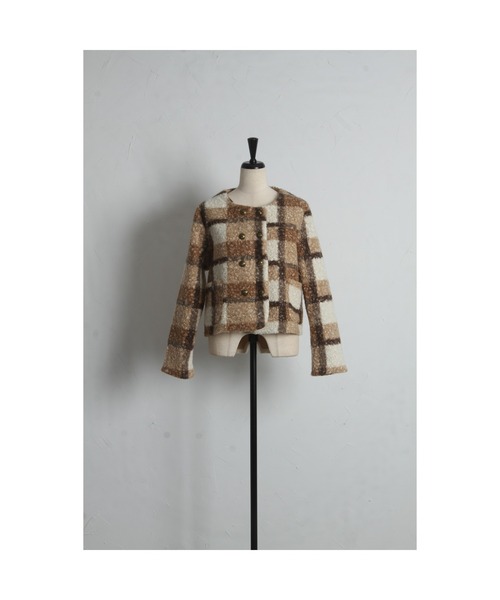 tocco closet（トッコ　クローゼット）の「【ZOZO限定】チェックボアノーカラーショートコート（ノーカラーコート・レディース・グレー/ピンク/モカ・M）」の7枚目の写真