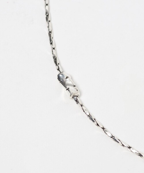 PHILIPPE AUDIBERT(フィリップ オーディベール)の「<PHILIPPE AUDIBERT>PA MADDIE POINTパーツ ネックレス<Select by EMMEL REFINES>(ネックレス・レディース・シルバー・FREE)」の2枚目の写真