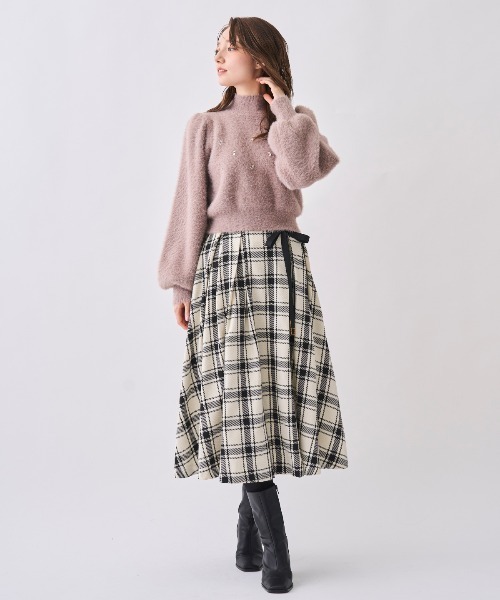 SWINGLE（スウィングル）の「リボンベルト付きチェックフレアスカート（スカート・レディース・ホワイト系その他6/ブラック系その他5・SMALL/MEDIUM）」の3枚目の写真