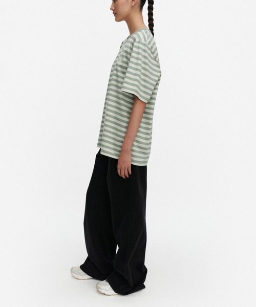 marimekko(マリメッコ)の「【kioski】 Tasaraita Unikko / t-shirt(Tシャツ/カットソー・レディース・ライトグリーン・SMALL/MEDIUM/LARGE/X-LARGE/X-SMALL)」の2枚目の写真