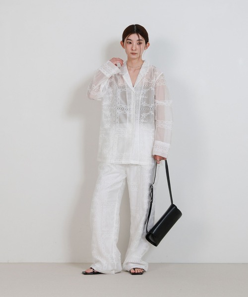 select MOCA（セレクトモカ）の「パッチワークエンブロイダリーシャツジャケット【セットアップ可】（シャツ/ブラウス・レディース・ホワイト/ブラック・FREE）」の3枚目の写真