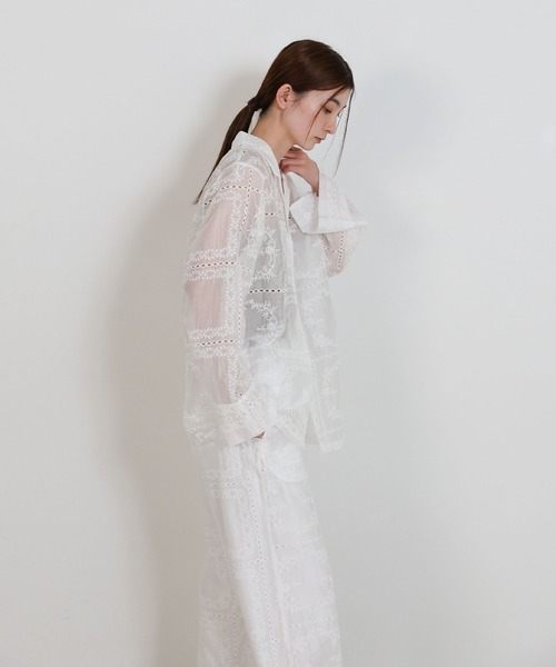 select MOCA（セレクトモカ）の「パッチワークエンブロイダリーシャツジャケット【セットアップ可】（シャツ/ブラウス・レディース・ホワイト/ブラック・FREE）」の6枚目の写真