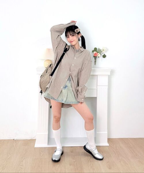 SUARE(スアレ)の「ダンブチェックシャツ - 5カラー(シャツ/ブラウス・レディース・アッシュブラウン/ベージュ/クリアブラウン/ネイビー/サファリグリーン・LARGE/MEDIUM/X-LARGE)」の9枚目の写真