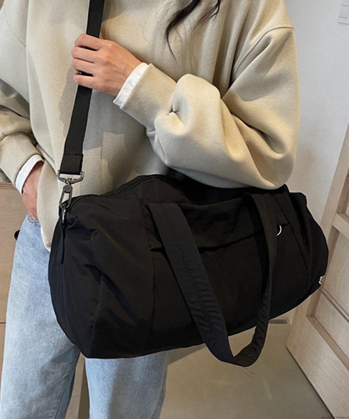 VIBGYOR(ヴィブジョー)の「Liaa/ナイロン ボストン バッグ A18740(ボストンバッグ・レディース・ブルー/ブラック/ピンク/ベージュ・FREE)」の1枚目の写真