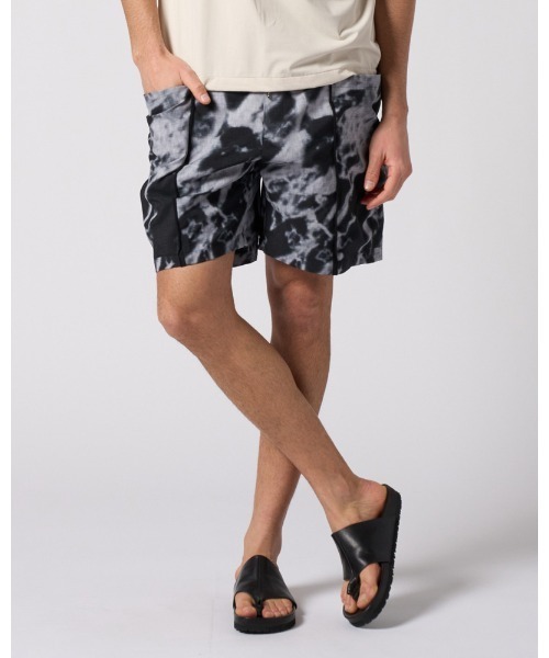 wjk（ダヴルジェイケイ）の「teck shorts（その他パンツ・メンズ・ブラック/ブラック×ホワイト/ネイビー・SMALL/MEDIUM/LARGE/X-LARGE）」の4枚目の写真