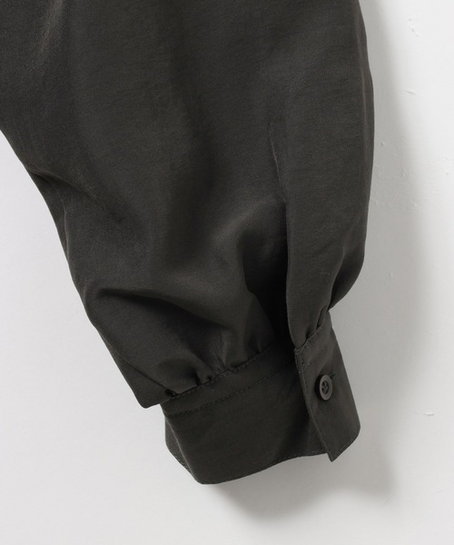 LEPSIM（レプシィム）の「サラキレタック長袖シャツ　633065（シャツ/ブラウス・レディース・ピンク/ブルー系その他/チャコールグレー/オフホワイト・FREE）」の6枚目の写真