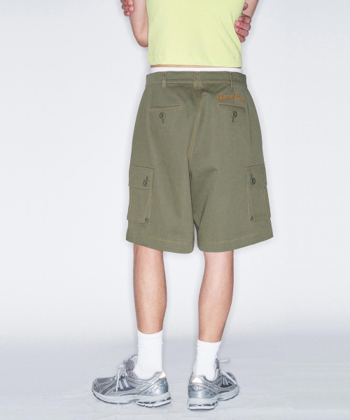FROM ARLES(フロムアルル)の「5部ボーイスカウトチノパンツ / カーキ(その他パンツ・メンズ・カーキ・M/L)」の2枚目の写真