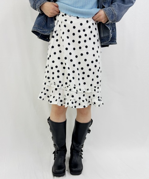 frunco（フランコ）の「ドットミモレスカート（スカート・レディース・ホワイト/ブラック・FREE）」の7枚目の写真