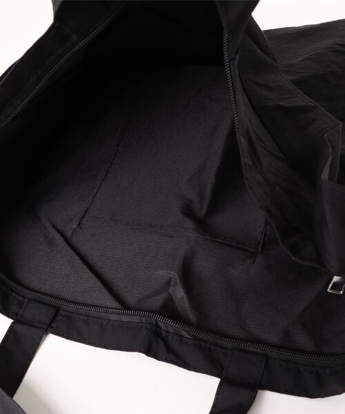 VIBGYOR(ヴィブジョー)の「urbanfemine./大人カジュアル 大容量 軽量 2way ショルダーバッグ U7603(ショルダーバッグ・レディース・パープル/カーキ/ブラック/イエロー・FREE)」の13枚目の写真