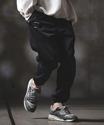GLIMCLAP | mp14559-Airy Smooth Fabric Relaxed Fit Joggers ジョガーパンツ(201-029-gls-cg)(その他パンツ)