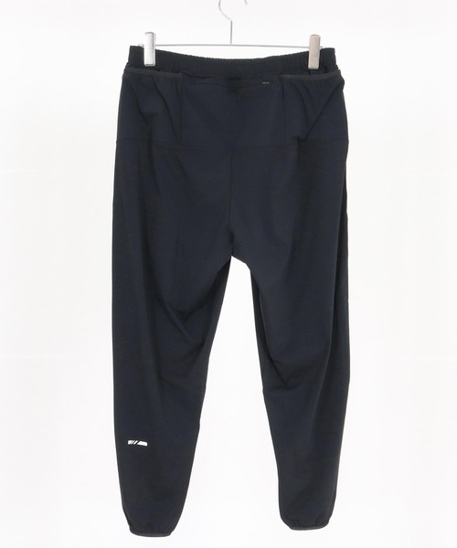 GLIMCLAP（グリムクラップ）の「mp14559-Airy Smooth Fabric Relaxed Fit Joggers ジョガーパンツ(201-029-gls-cg)（その他パンツ・メンズ・ブラック/ベージュ/チャコール・L/M/S）」の9枚目の写真