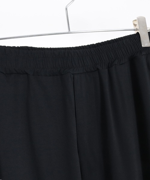 GLIMCLAP（グリムクラップ）の「mp14559-Airy Smooth Fabric Relaxed Fit Joggers ジョガーパンツ(201-029-gls-cg)（その他パンツ・メンズ・ブラック/ベージュ/チャコール・L/M/S）」の10枚目の写真