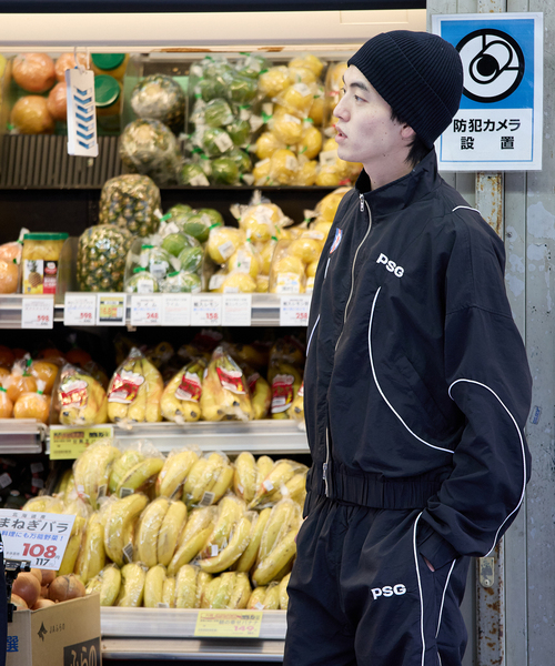 PARIS SAINT-GERMAIN（パリサンジェルマン）の「【Paris Saint-Germain / パリ・サン＝ジェルマン】PSG X XO TRACK JACKET（その他アウター・メンズ・ブラック・MEDIUM/LARGE/X-LARGE/XX-LARGE）」の5枚目の写真