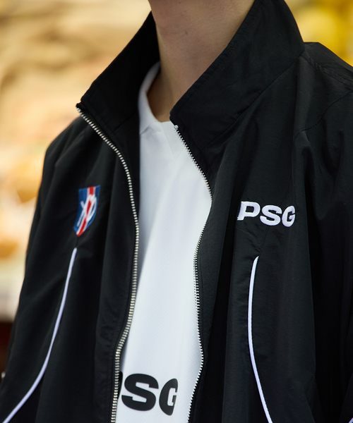 PARIS SAINT-GERMAIN（パリサンジェルマン）の「【Paris Saint-Germain / パリ・サン＝ジェルマン】PSG X XO TRACK JACKET（その他アウター・メンズ・ブラック・MEDIUM/LARGE/X-LARGE/XX-LARGE）」の8枚目の写真
