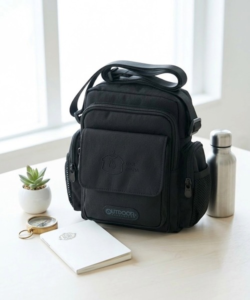 OUTDOOR PRODUCTS × miffy ミッフィーショルダーバッグ（ショルダー 