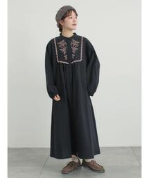 Samansa Mos2 | 【S/Mサイズ】切替配色刺繍ワンピース(ワンピース)